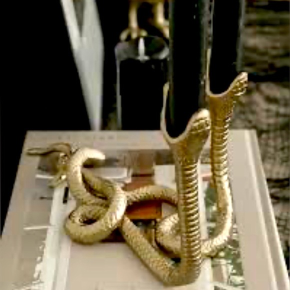 Gold Two headed Snaked Taper Candle Stand Holder -NWTS - Threshold - Picture 5 of 13